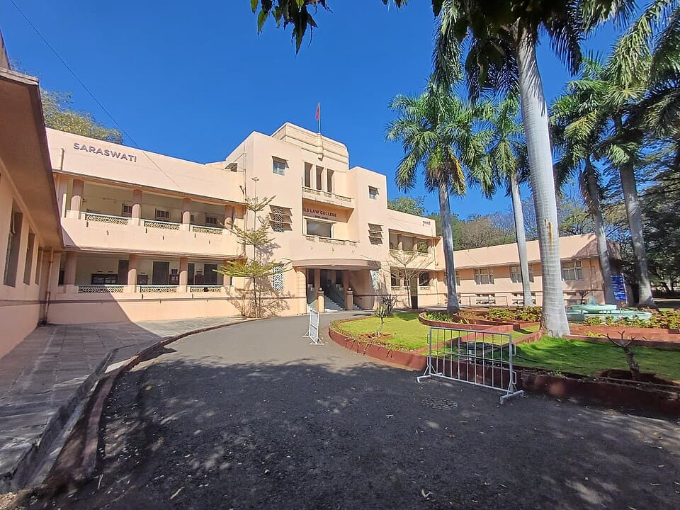 ILS Law College campus